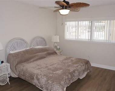300 64th Avenue - Photo Thumbnail 14