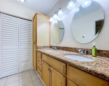 903 Tangelo Place - Photo Thumbnail 17