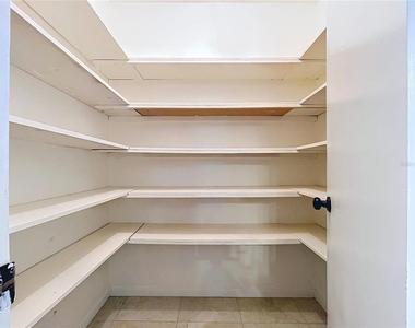903 Tangelo Place - Photo Thumbnail 18