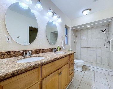 903 Tangelo Place - Photo Thumbnail 15