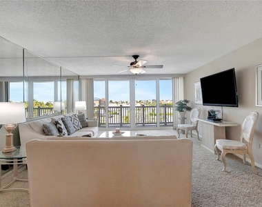 500 Treasure Island Cswy - Photo Thumbnail 3