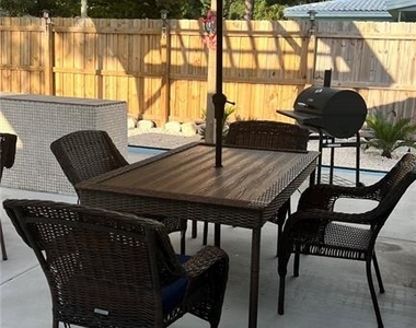 5151 Duhme Road - Photo Thumbnail 2