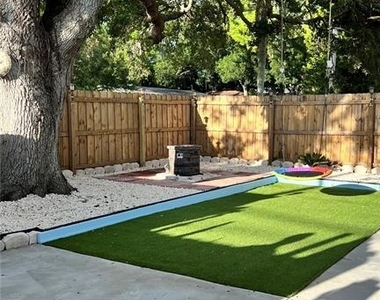 5151 Duhme Road - Photo Thumbnail 4