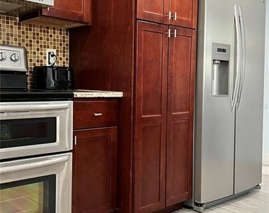 5151 Duhme Road - Photo Thumbnail 11