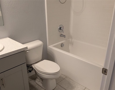 13196 Thrasher Avenue - Photo Thumbnail 14