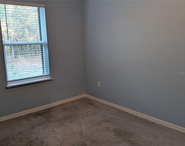 13196 Thrasher Avenue - Photo Thumbnail 11