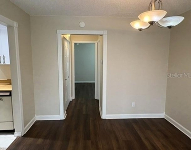 301 Friar Court - Photo Thumbnail 11