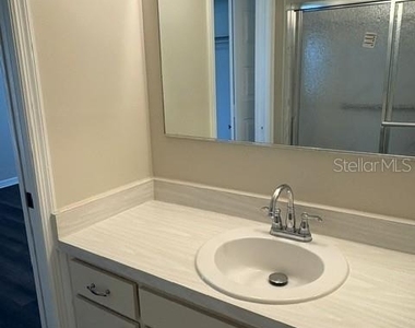 301 Friar Court - Photo Thumbnail 26