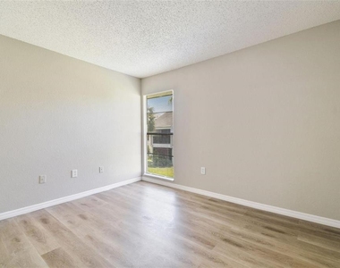 726 Haven Place - Photo Thumbnail 32