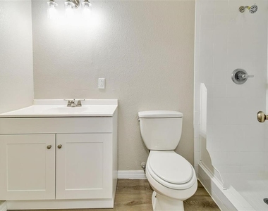 726 Haven Place - Photo Thumbnail 37