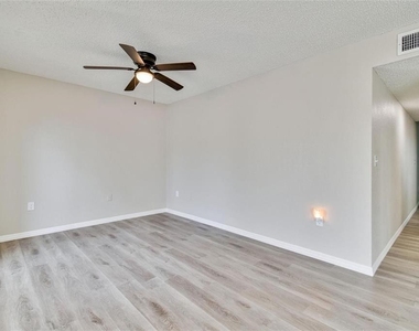 726 Haven Place - Photo Thumbnail 18