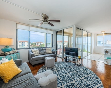 6322 Palma Del Mar Boulevard S - Photo Thumbnail 9