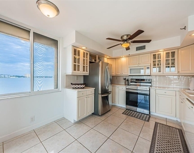 6322 Palma Del Mar Boulevard S - Photo Thumbnail 3