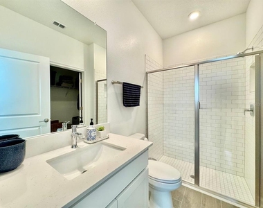 10145 Eaglecreek Loop - Photo Thumbnail 23