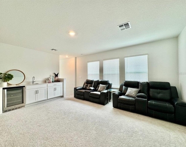 10145 Eaglecreek Loop - Photo Thumbnail 27