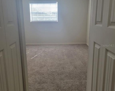 711 Russell Lane - Photo Thumbnail 11
