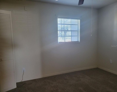 711 Russell Lane - Photo Thumbnail 19