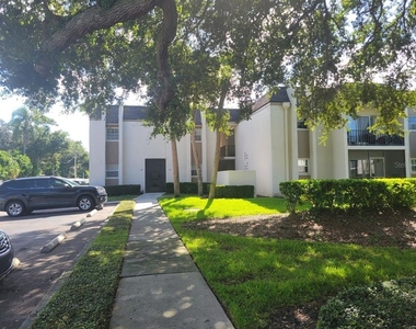 711 Russell Lane - Photo Thumbnail 24