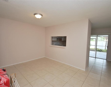2027 Fluorshire Drive - Photo Thumbnail 9