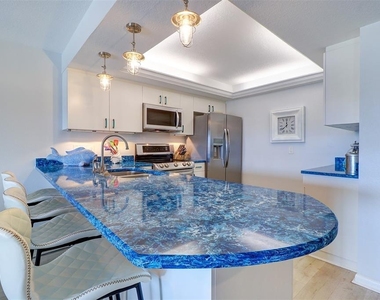 800 S Gulfview Boulevard - Photo Thumbnail 13