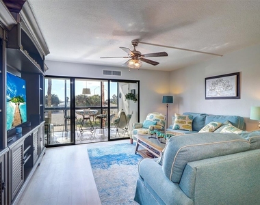 800 S Gulfview Boulevard - Photo Thumbnail 5