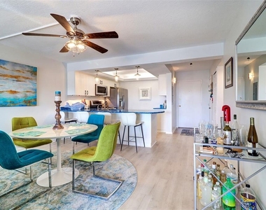 800 S Gulfview Boulevard - Photo Thumbnail 9