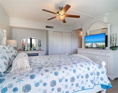 800 S Gulfview Boulevard - Photo Thumbnail 15