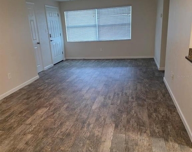 433 James Street - Photo Thumbnail 10