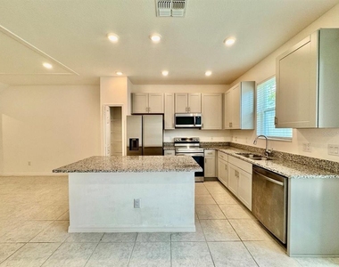 34209 Rogallo Lane - Photo Thumbnail 6
