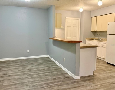 3514 E Mohawk Avenue - Photo Thumbnail 4