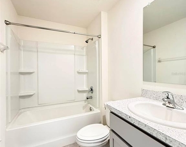 6723 Se 3rd Loop - Photo Thumbnail 8