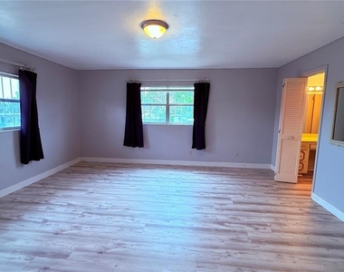 548 Martin Luther King Boulevard Ne - Photo Thumbnail 21