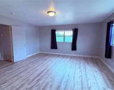 548 Martin Luther King Boulevard Ne - Photo Thumbnail 30