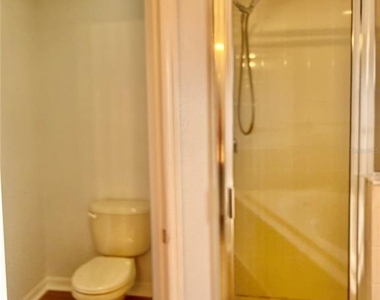 727 James Court - Photo Thumbnail 22