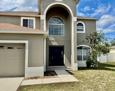 727 James Court - Photo Thumbnail 1