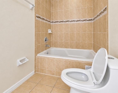 703 Bluebill Place - Photo Thumbnail 19