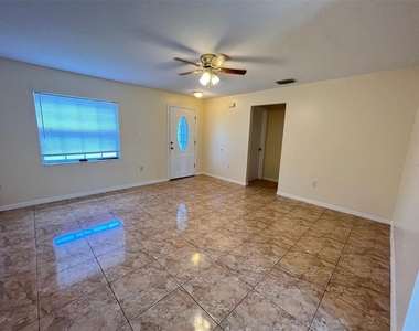 126 Spoonbill Court - Photo Thumbnail 3