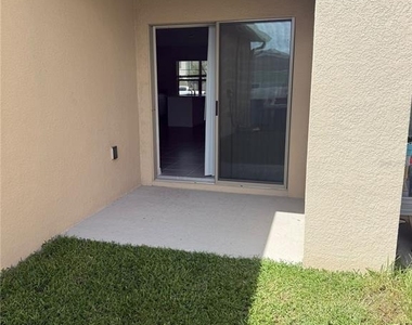 1790 Red Canyon Drive - Photo Thumbnail 26