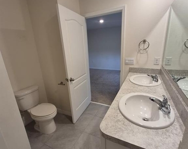 1790 Red Canyon Drive - Photo Thumbnail 19