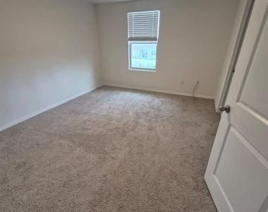 1790 Red Canyon Drive - Photo Thumbnail 14