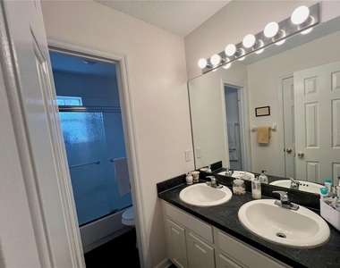 614 Nadina Place - Photo Thumbnail 18
