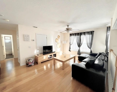 614 Nadina Place - Photo Thumbnail 14