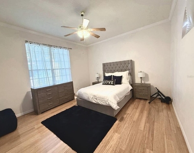 614 Nadina Place - Photo Thumbnail 10