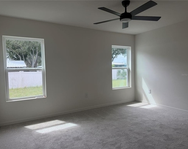 1629 Kayla Circle - Photo Thumbnail 7