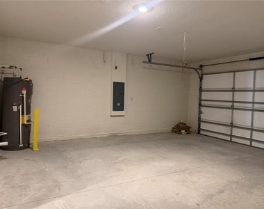 1629 Kayla Circle - Photo Thumbnail 19