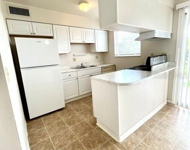 5325 Curry Ford Road - Photo Thumbnail 11