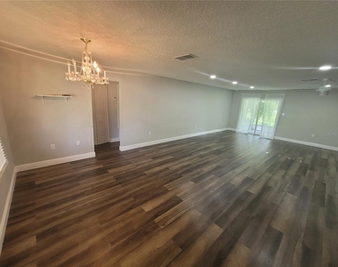 10481 Montpelier Circle - Photo Thumbnail 3