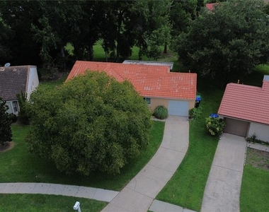 10481 Montpelier Circle - Photo Thumbnail 26