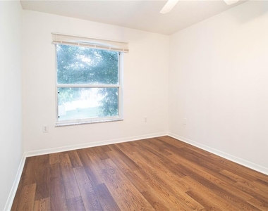 1709 Harris Hawk Road - Photo Thumbnail 25