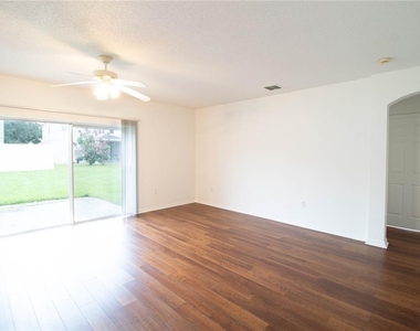 1709 Harris Hawk Road - Photo Thumbnail 12